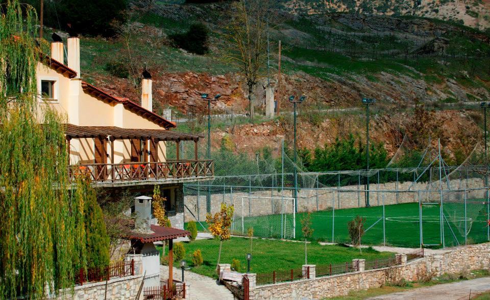 Guesthouse Mouses Kalavryta Exterior foto